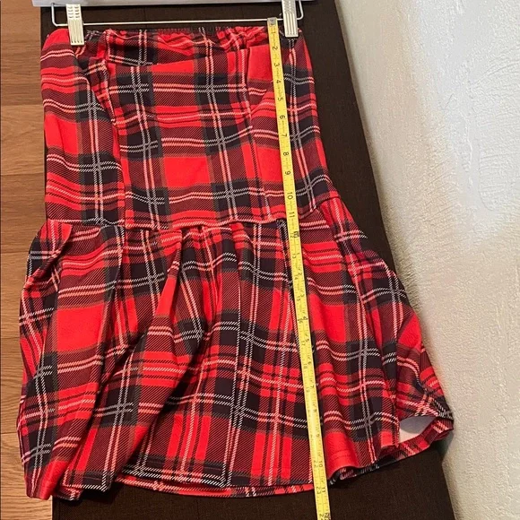 ( 0445) Women Strapless Red Plaid Women's Dress - Picture 3 of 5